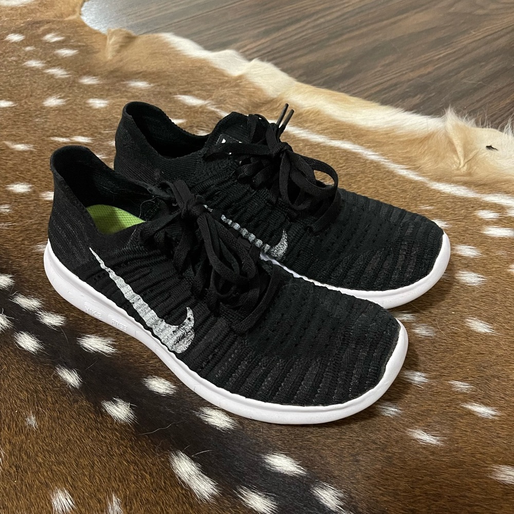 Nike free run knit